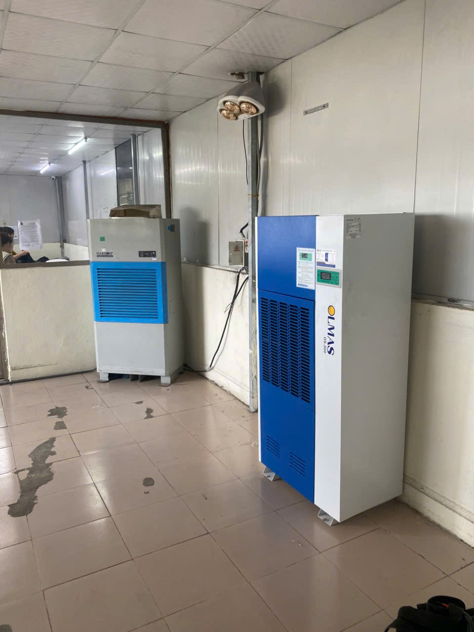 Máy hút ẩm công nghiệp Olmas OS-300